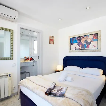 Apartamentos Calvet Barcelona Exterior photo