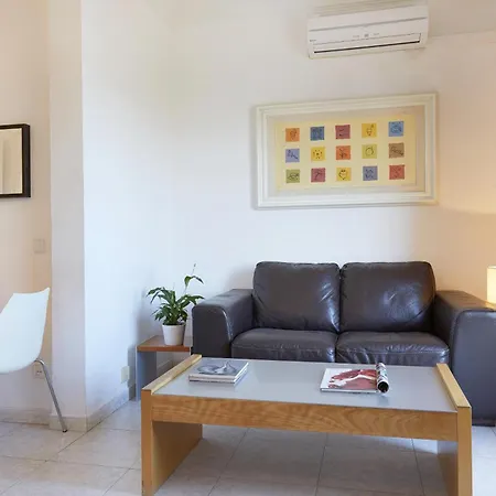 Apartamentos Calvet Barcelona Exterior photo