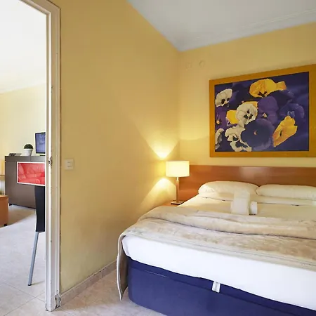 Apartamentos Calvet Barcelona Exterior photo